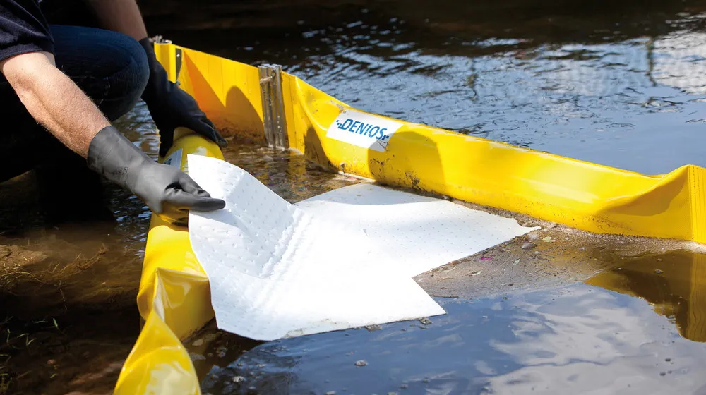 Barrera de contención de aceite ECOLINE 250, aguas interiores, 7,5 m, borde 100 mm, profundo 150 mm