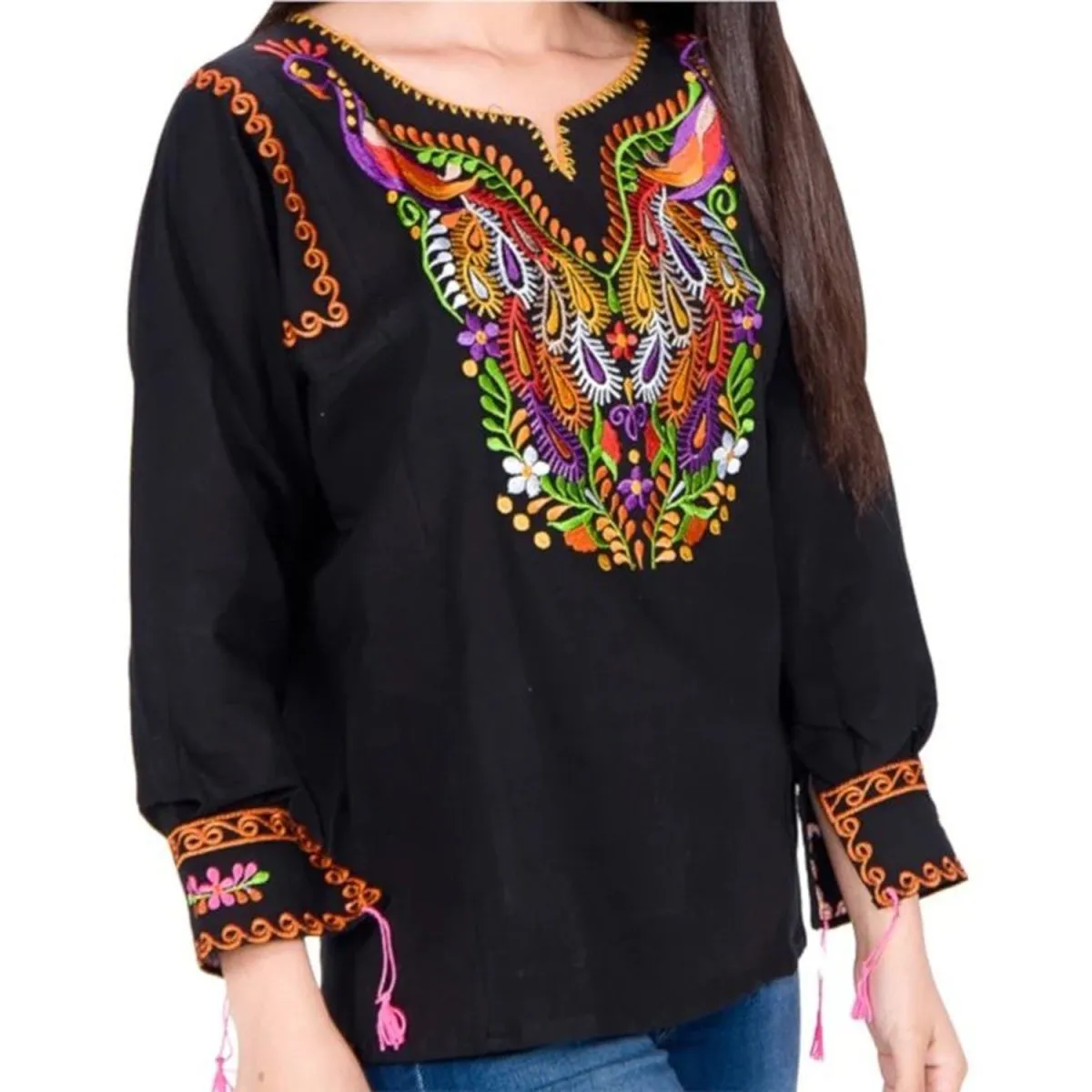 BLUSA BORDADA ARTESANAL PARA MUJER COLOR NEGRO CON PAVO REAL IMP77531