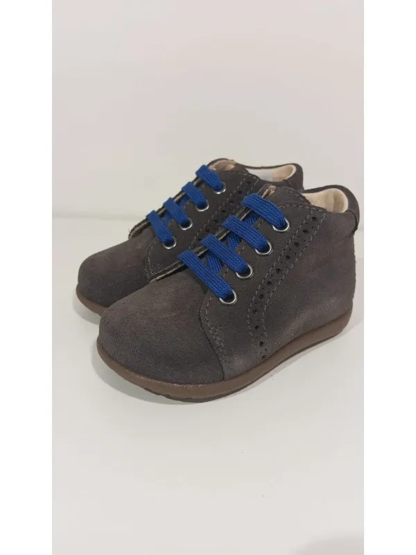 Botin hidrofugo gris