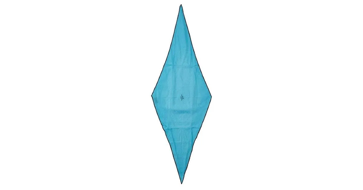 Bufanda de cachemira y seda de Hermès 110cm x 37cm Rosanji en excelente estado Azul 