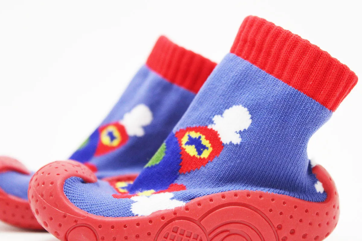 Calcetines con suela rojo y azul