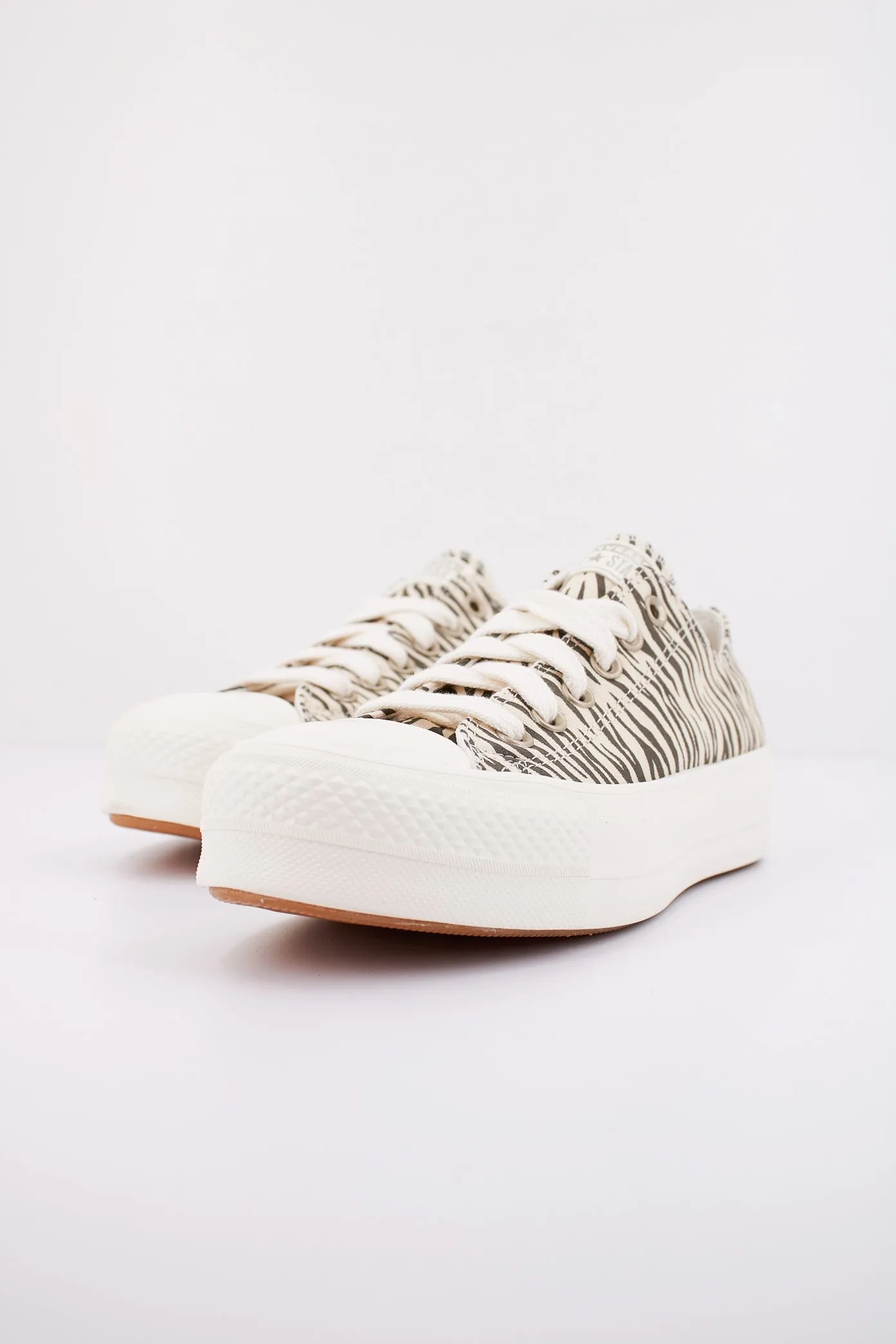 CONVERSE CHUCK TAYLOR ALL STAR LIFT OX