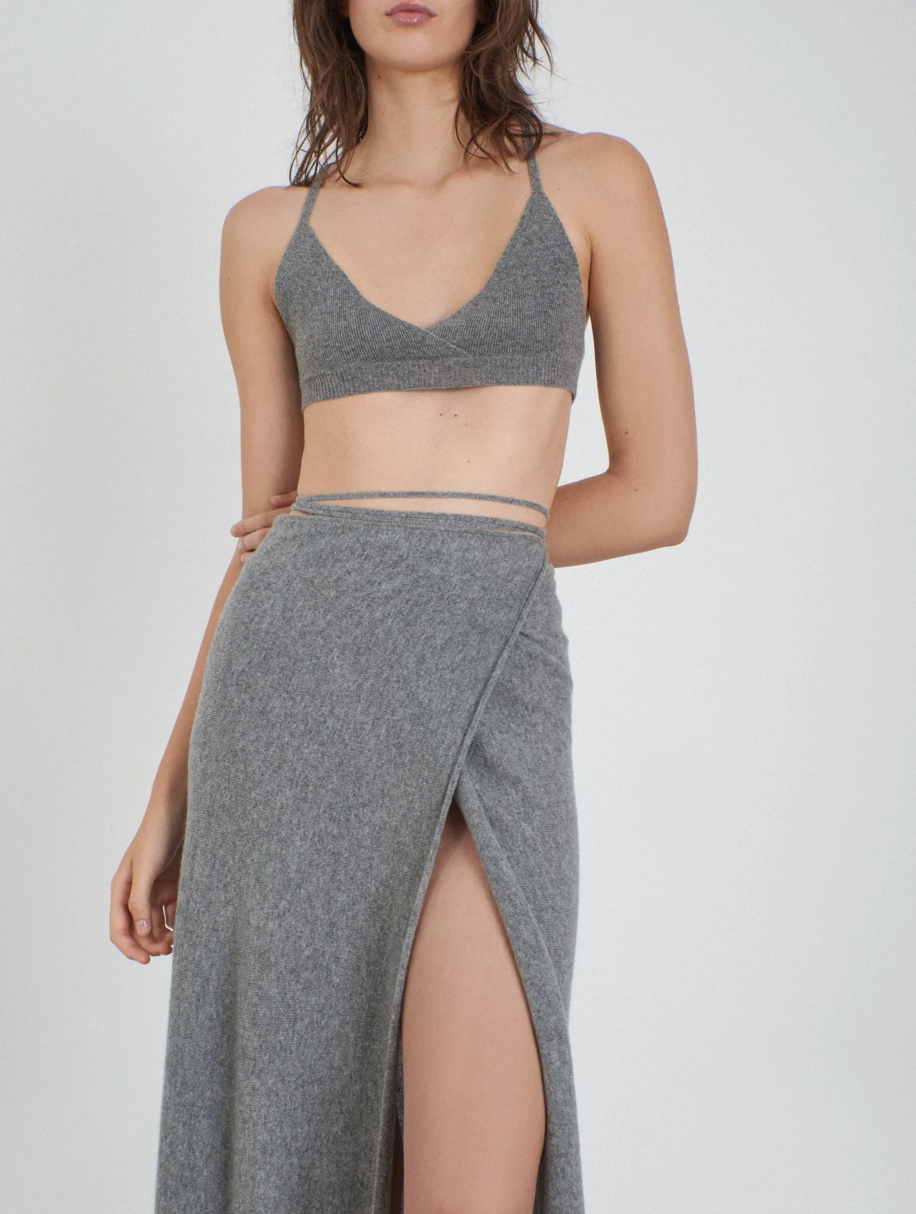 Falda Cashmere knitted wrapped