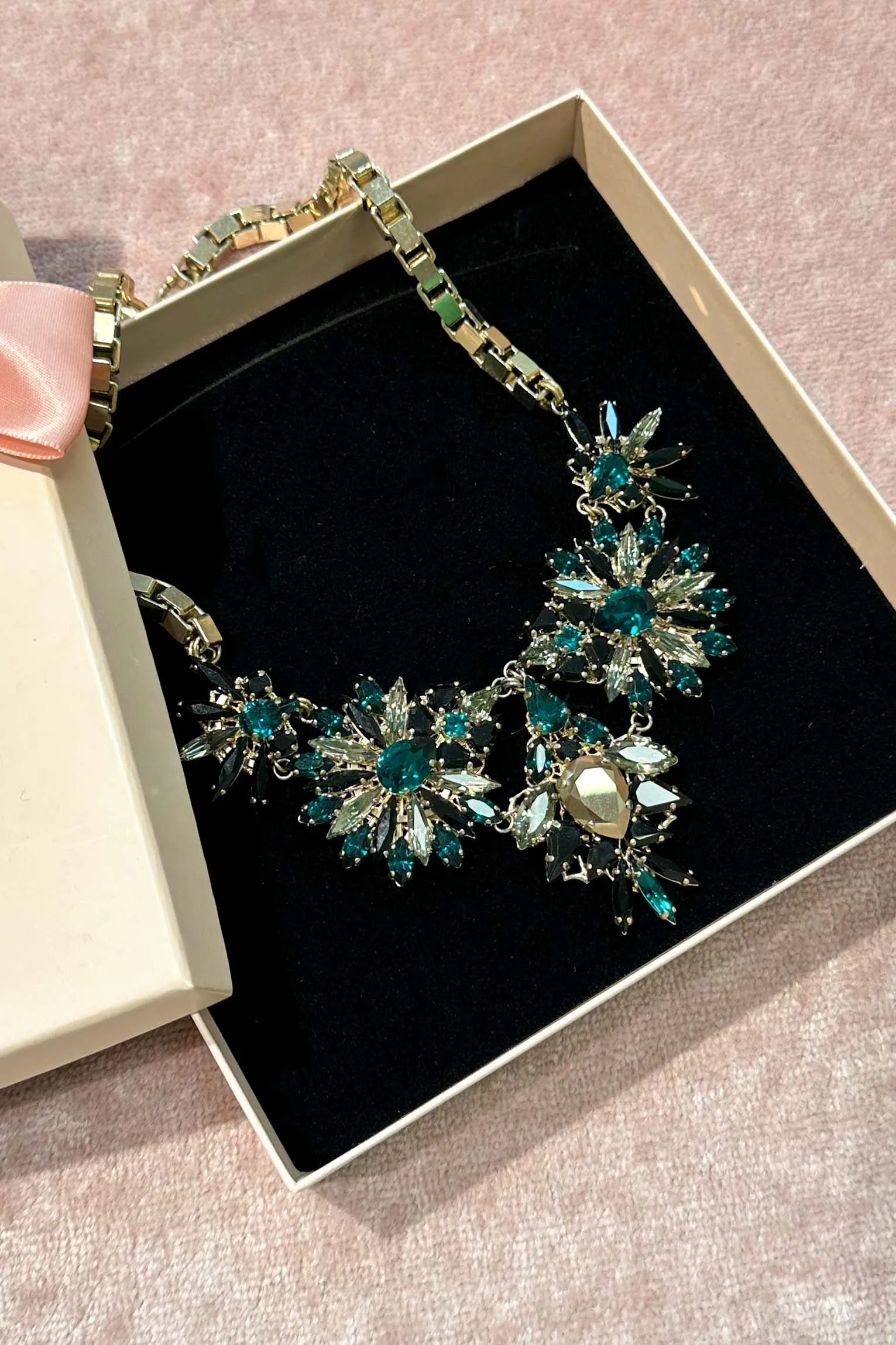 Gargantilla verde/azabache Sample Sale