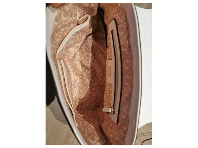 Guess Bolsos de mano Negro Blanco 