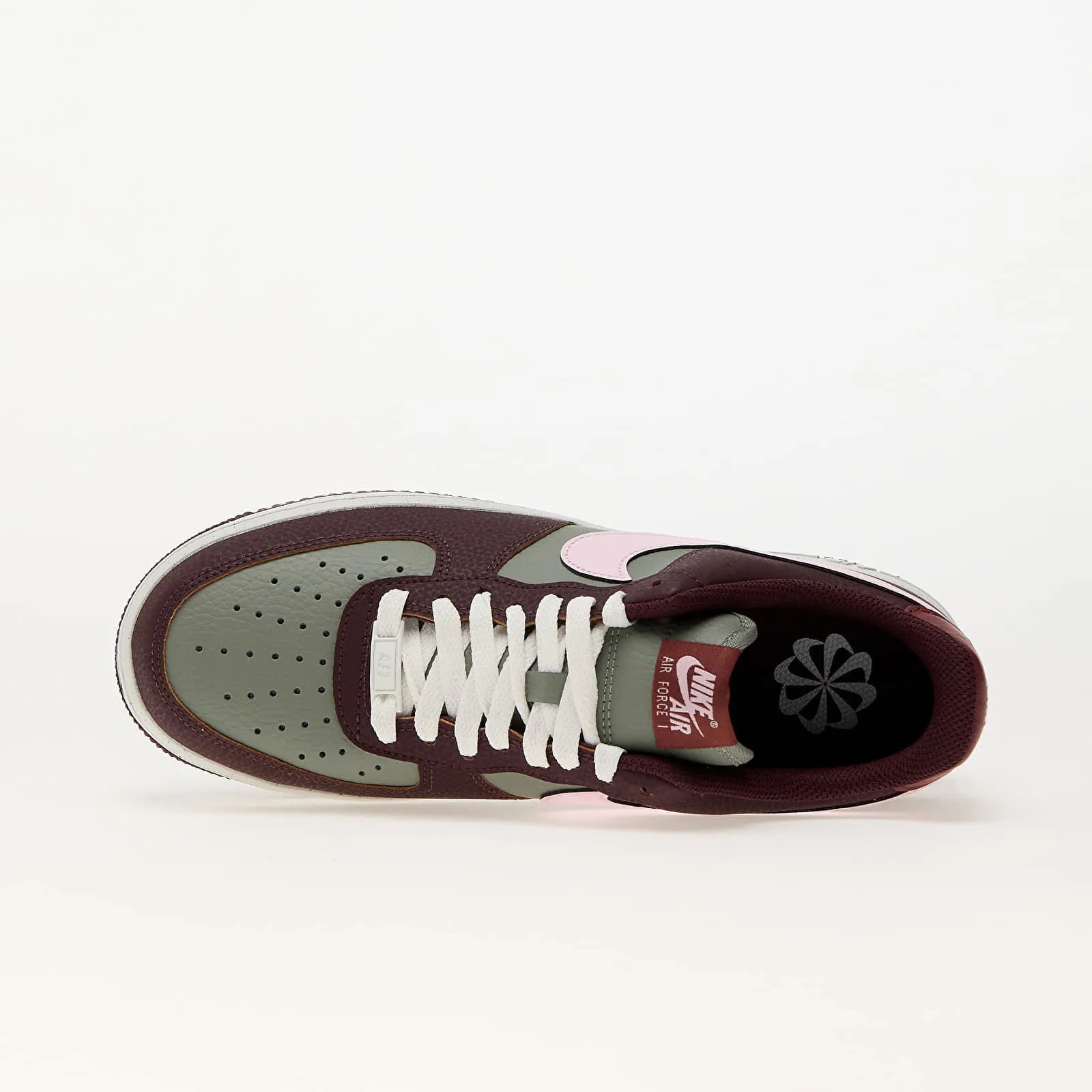 Nike Air Force 1 Low "Burgundy Crush" W
