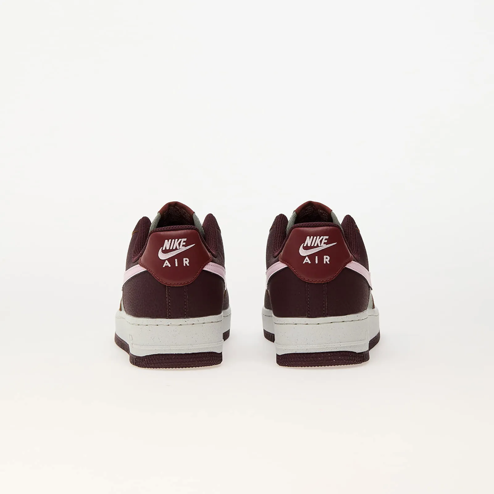Nike Air Force 1 Low "Burgundy Crush" W