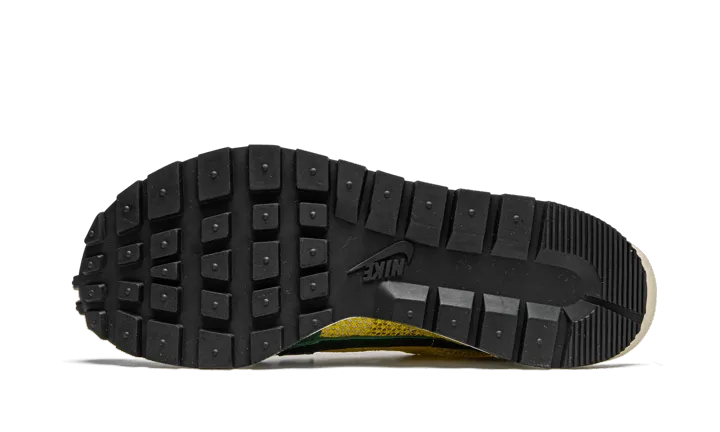 Nike Vaporwaffle Sacai Tour Yellow Stadium Green