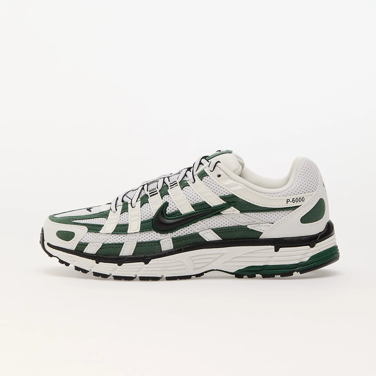 NIKE W P6000