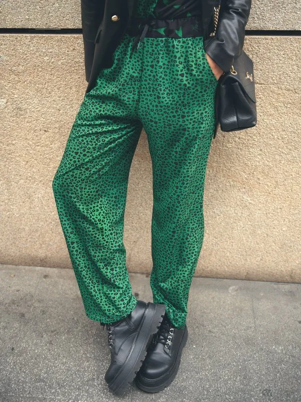 PANTALÓN "ANIMAL PRINT" VERDE