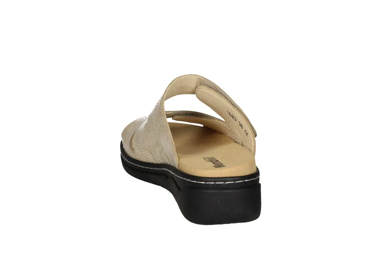 Pinky Charol Taupe Grabado Dos Velcros