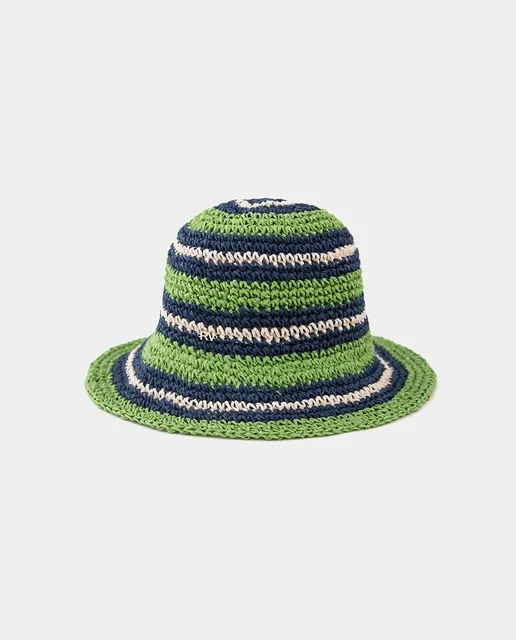 Roberto Verino Gorro de mujer de estilo pescador en crochet a rayas