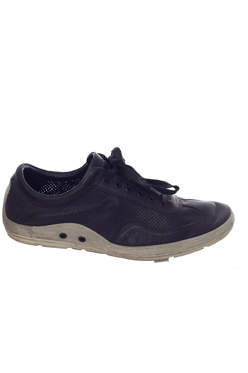 TENIS COLOR NEGRO  KENNETH COLE
