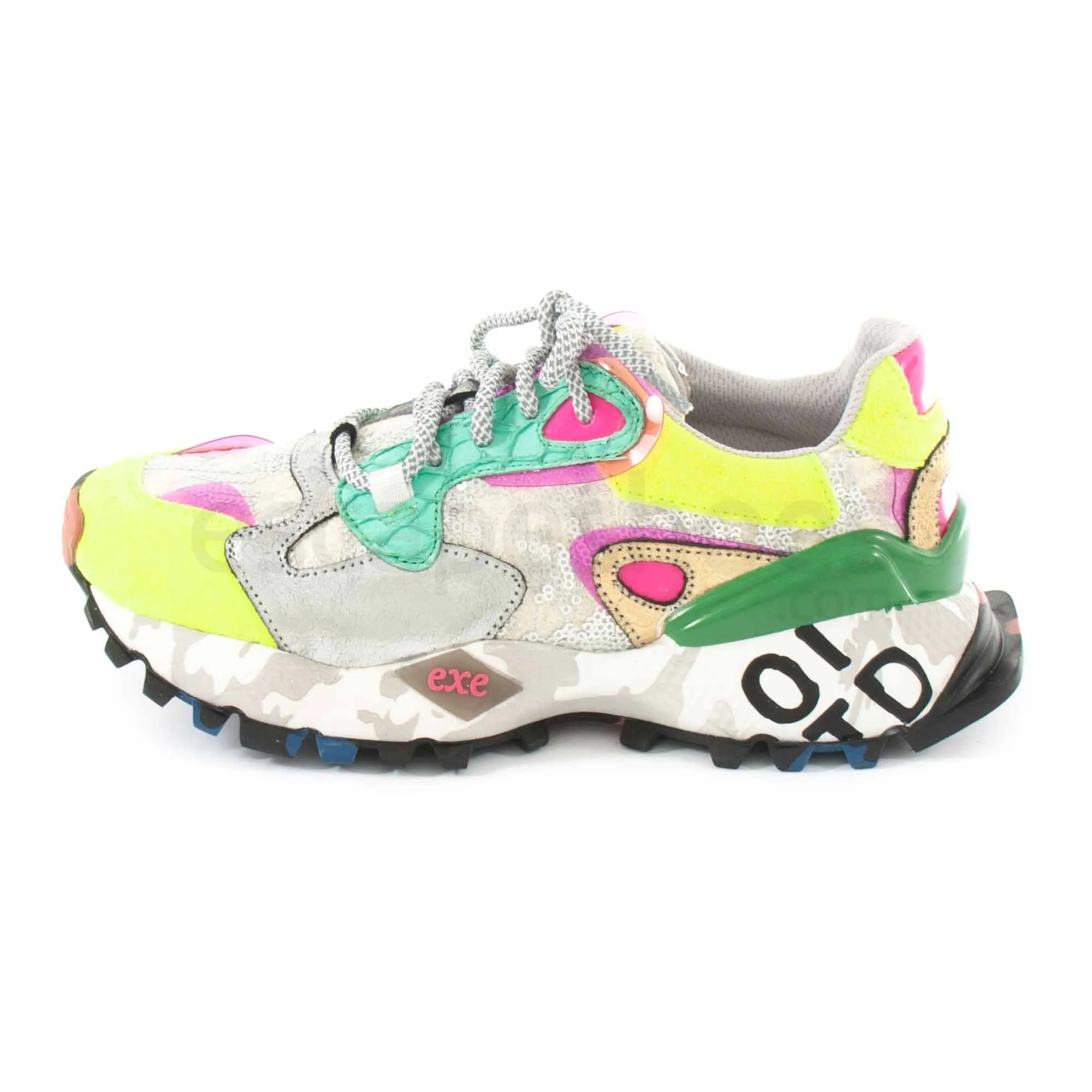 TENIS EXE AMARELOS 13410