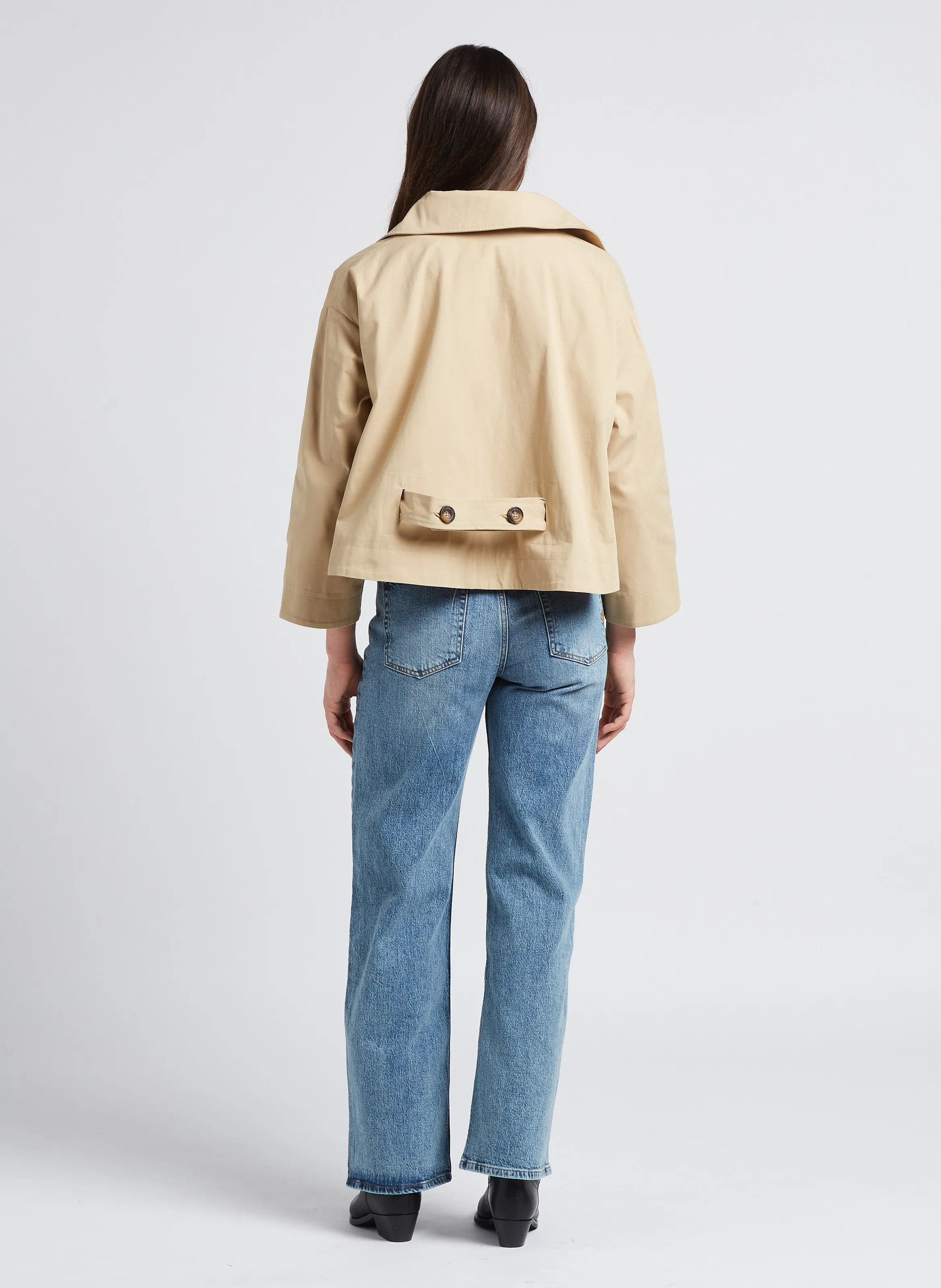 VANEL  CHAQUETA CORTA DE ALGODóN EN BEIGE