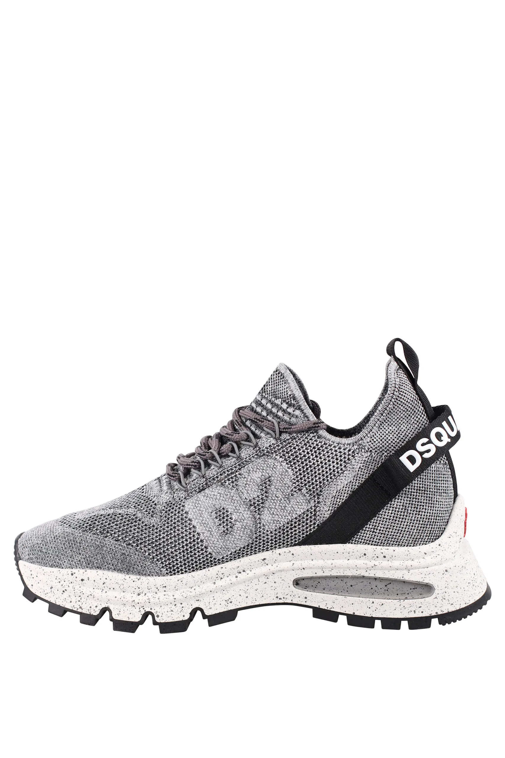 Zapatillas grises con logo pequeño blanco y 